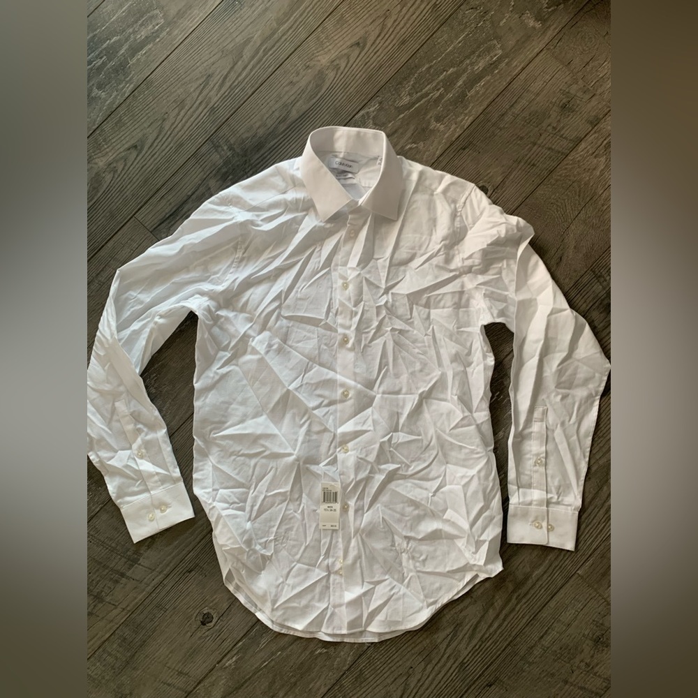 NWT Calvin Klein White button down shirt size 15 1/2 34-35 Medium